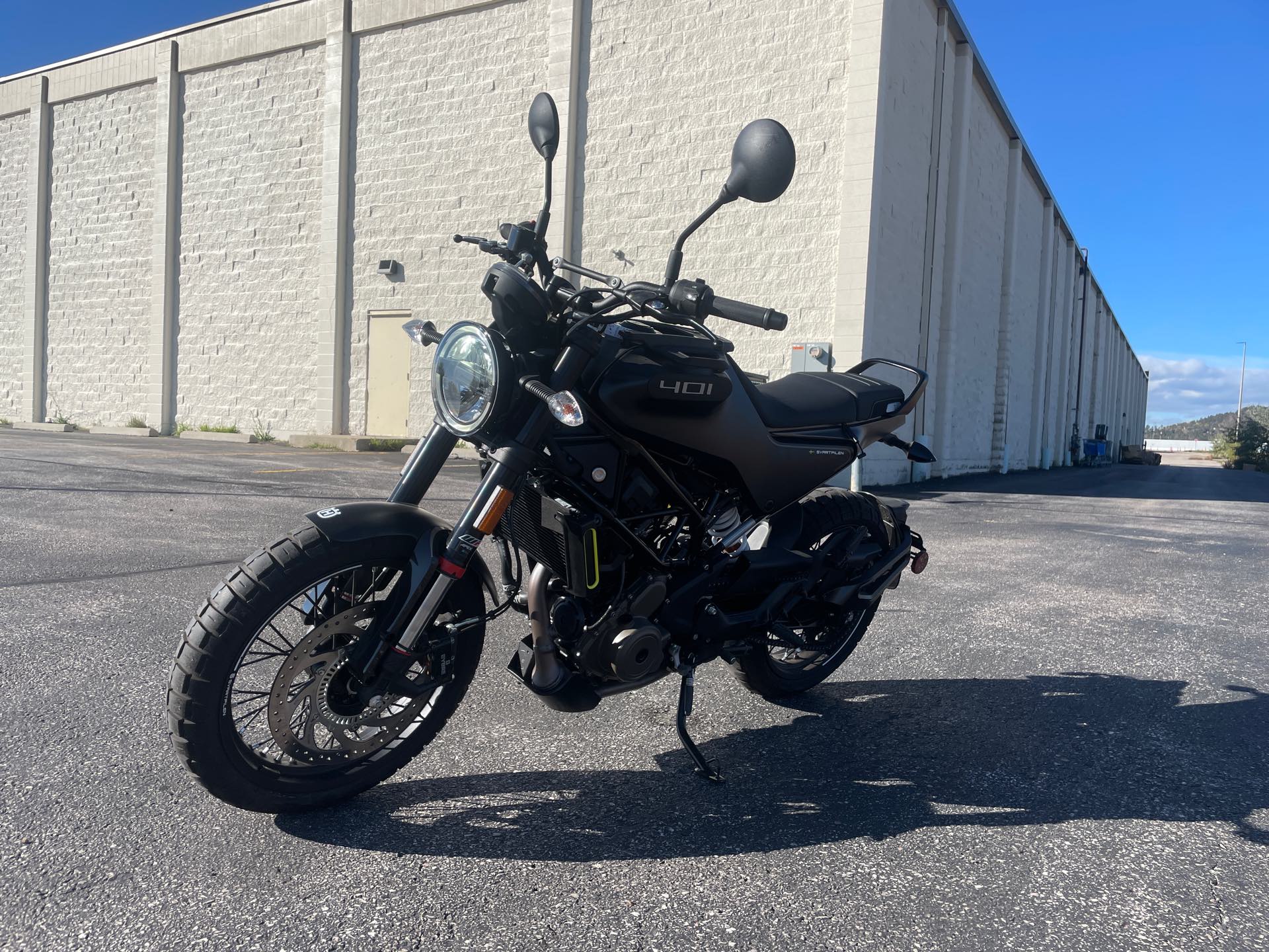 2022 Husqvarna Svartpilen 401 at Mount Rushmore Motorsports