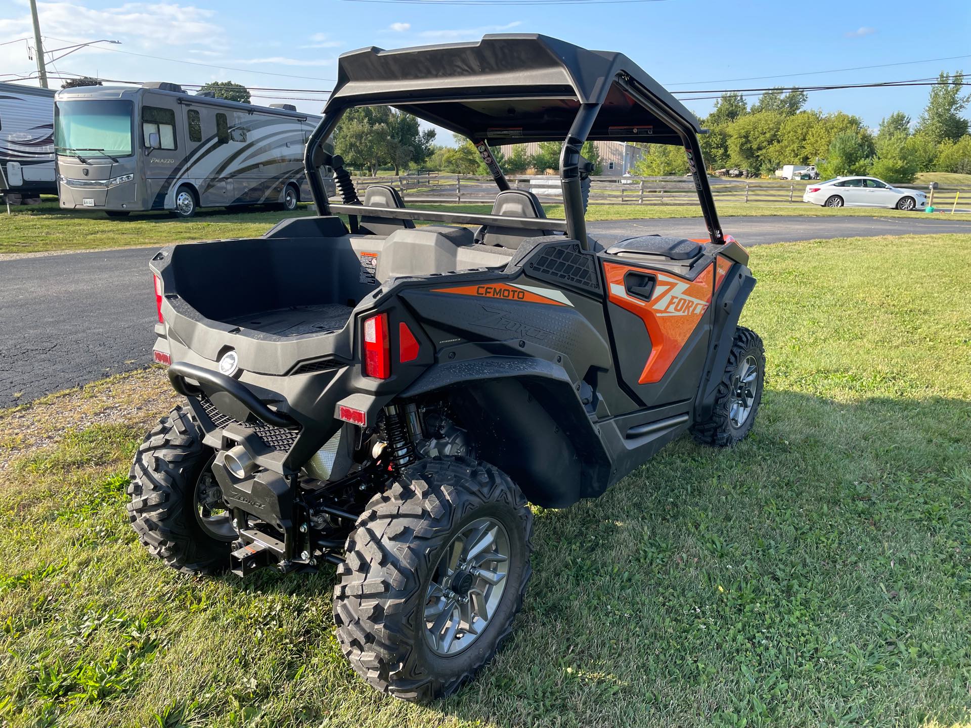 2023 CFMOTO ZFORCE 950 Trail at Randy's Cycle