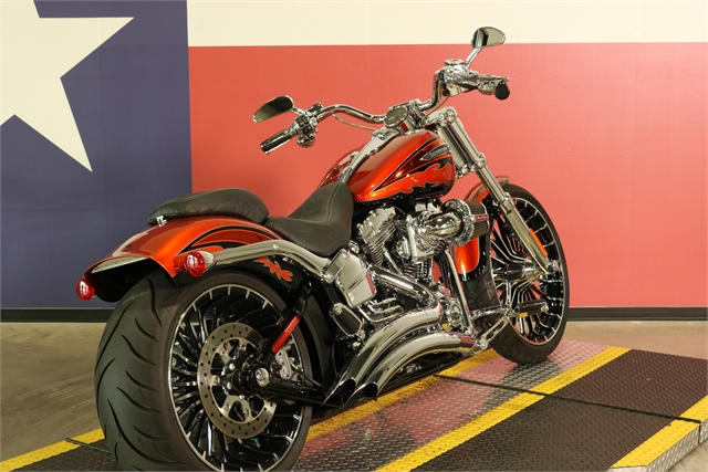 2014 Harley-Davidson Softail CVO Breakout at Texas Harley