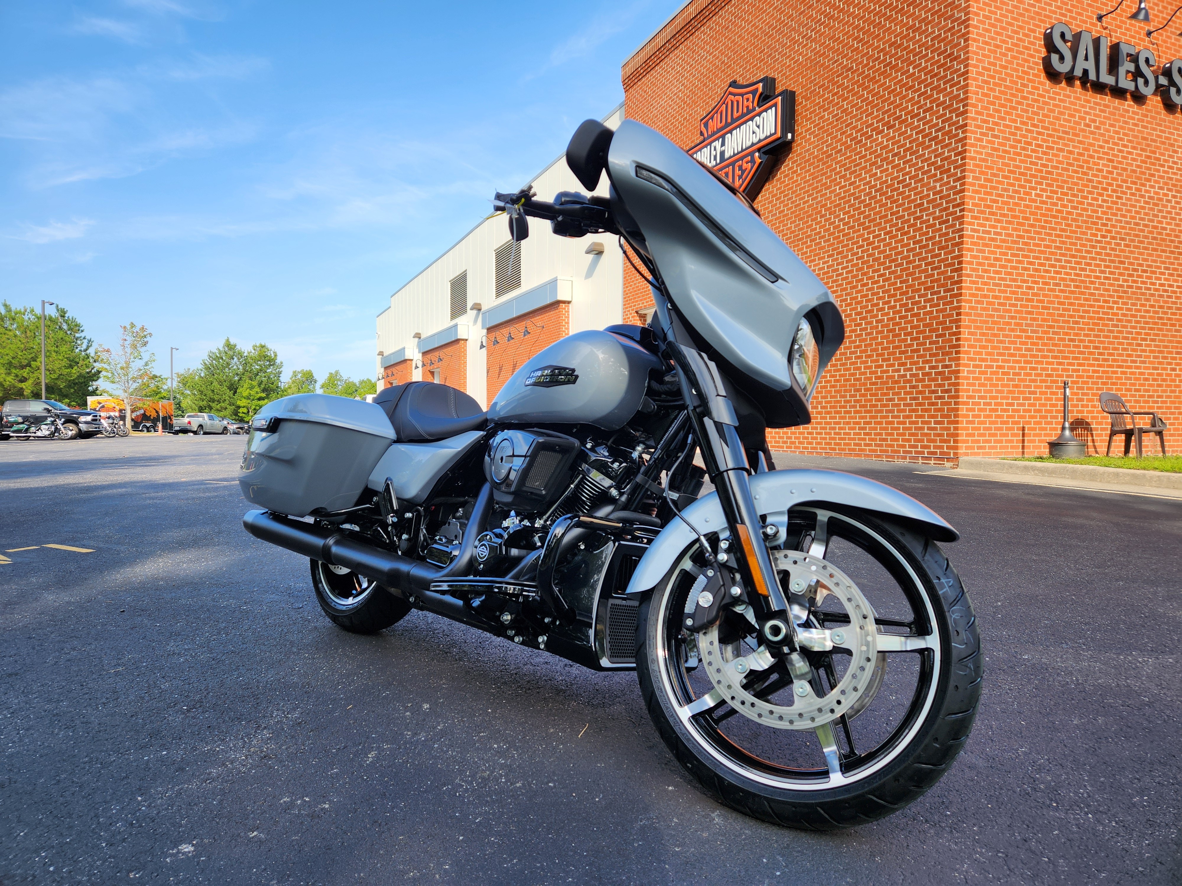 2024 Harley-Davidson Street Glide Base at Richmond Harley-Davidson