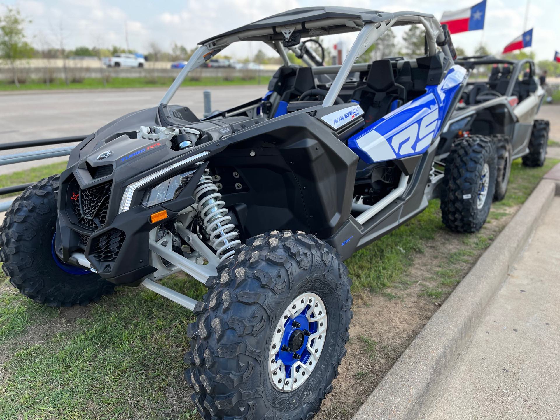 2023 Can-Am Maverick X3 X rs TURBO RR With SMART-SHOX 72 at Wild West Motoplex