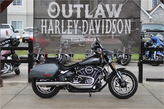 New and Used Motorcycle Dealership in Kansas City | Outlaw Harley ...