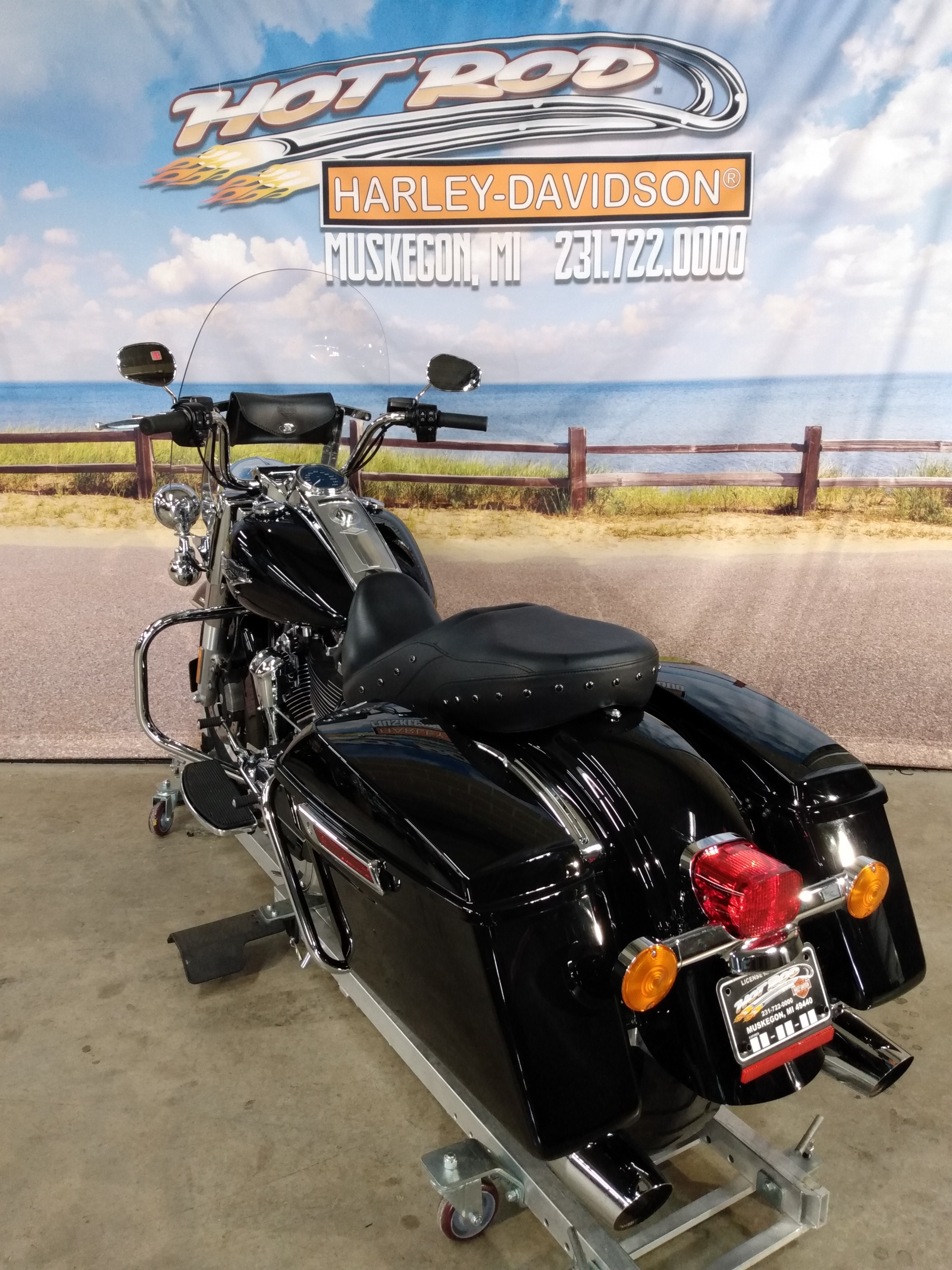 2018 Harley-Davidson Road King Base at Hot Rod Harley-Davidson