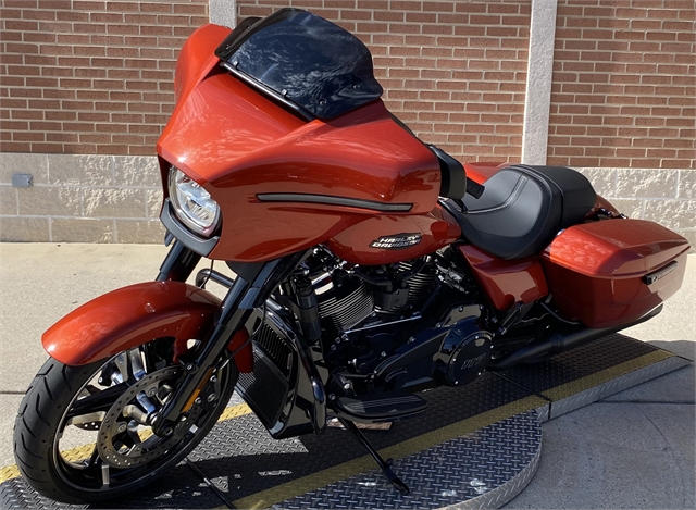 2024 Harley-Davidson Street Glide Base at Roughneck Harley-Davidson