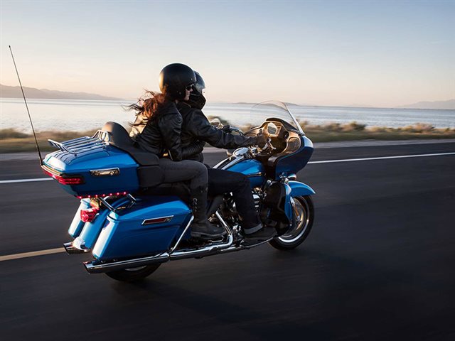 2018 Harley-Davidson Road Glide Ultra at Appleton Harley-Davidson