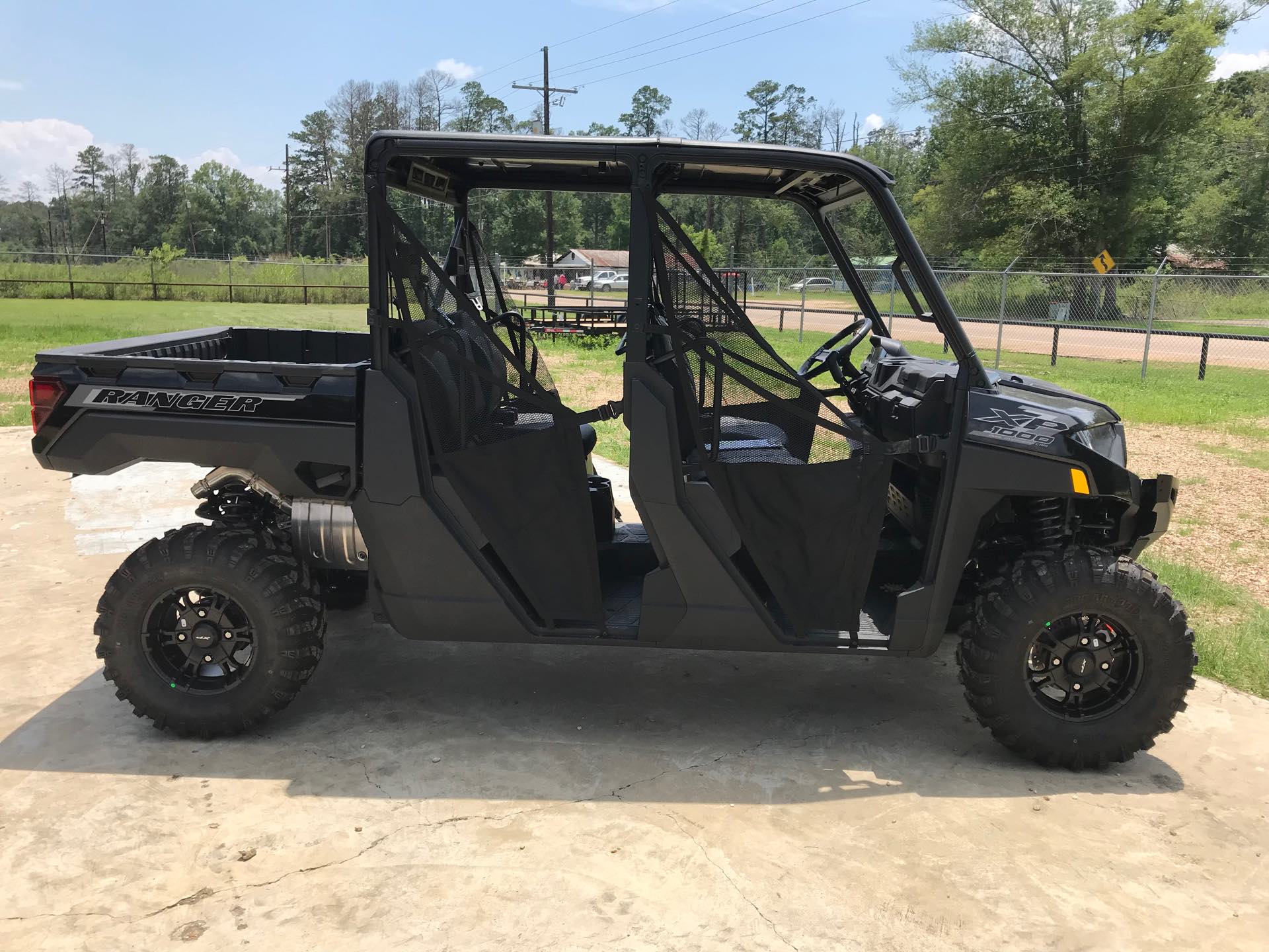 2025 POLARIS 1000 XP CREW Premium at ATV Zone, LLC