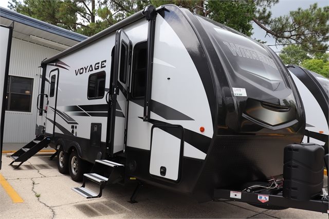 2022 Winnebago Voyage V2427RB at Friendly Powersports Slidell