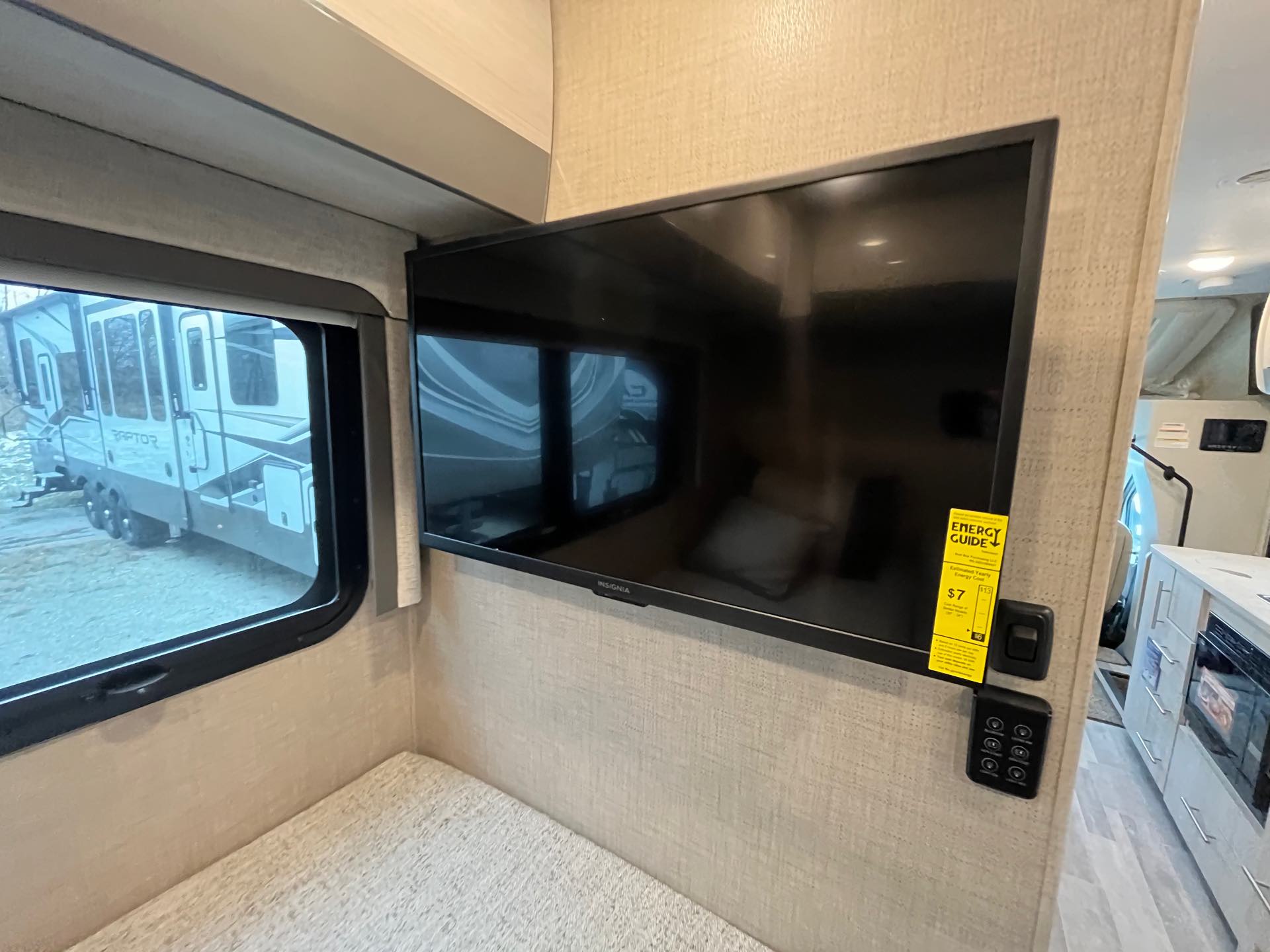 2024 Thor Motor Coach Gemini AWD 24KB | Prosser's Premium RV Outlet