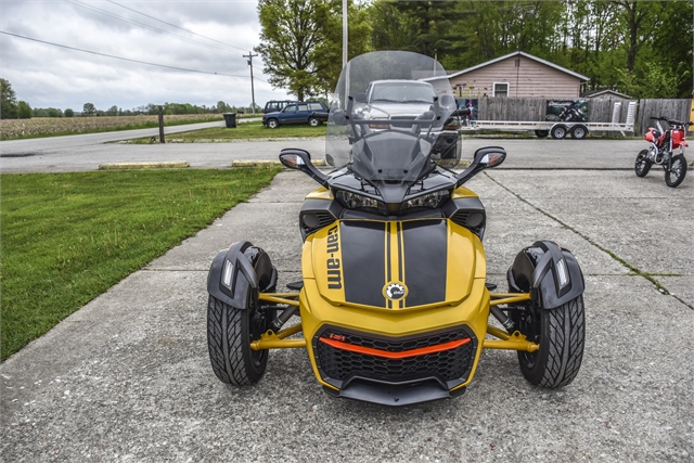 2017 Can-Am Spyder F3 S Daytona 500 at Thornton's Motorcycle - Versailles, IN