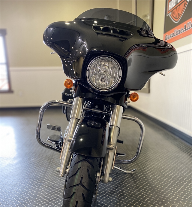 2017 Harley-Davidson Street Glide Base at Gasoline Alley Harley-Davidson (Red Deer)