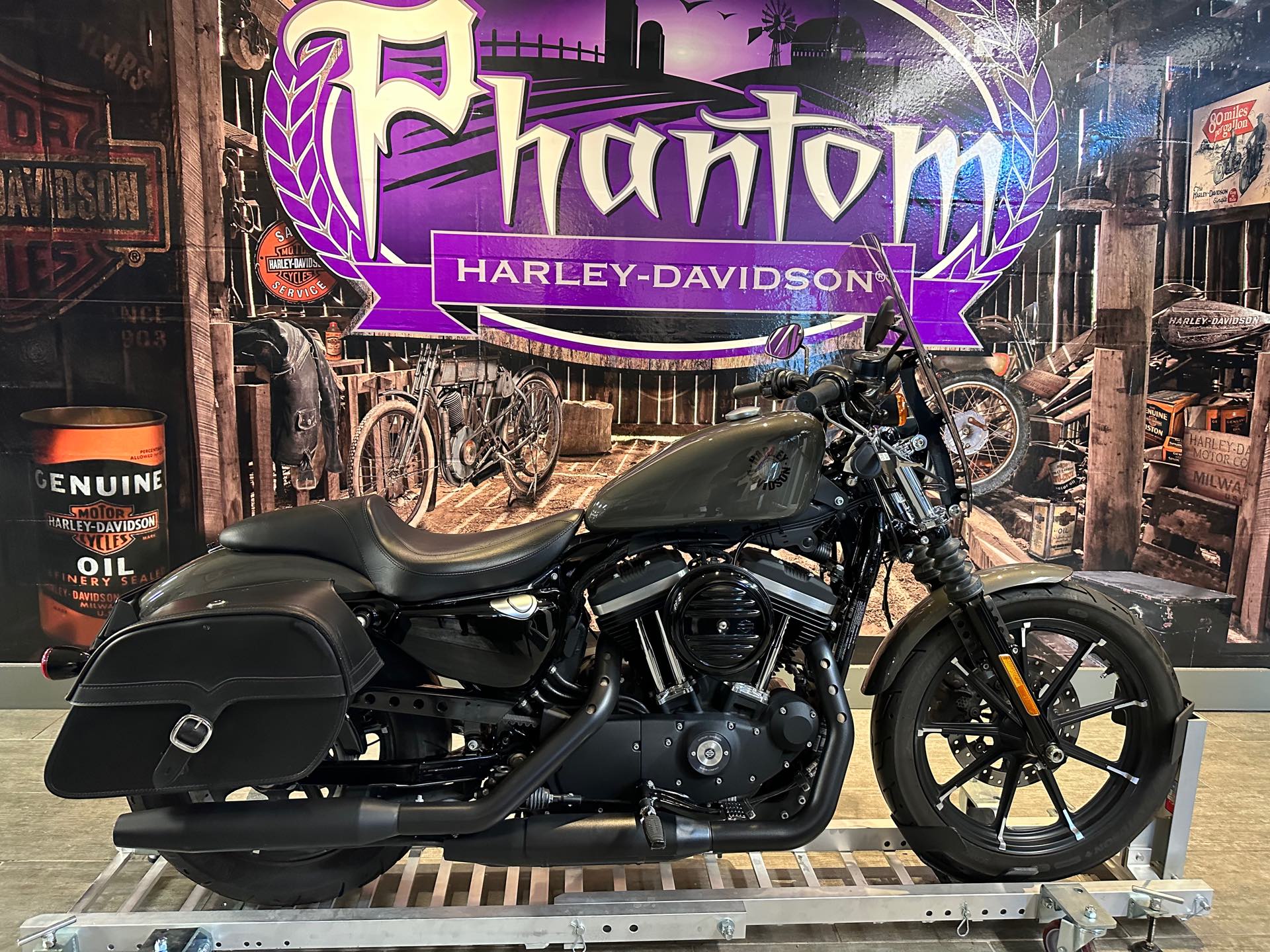 2019 iron store 883 exhaust