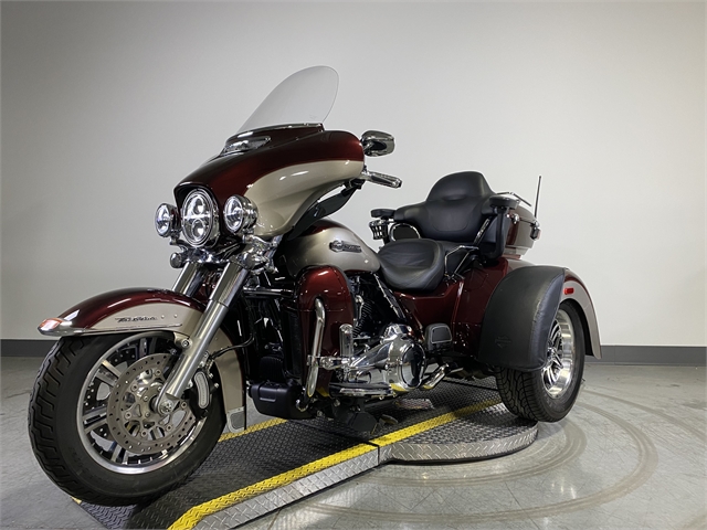 2018 Harley-Davidson Trike Tri Glide Ultra at Worth Harley-Davidson
