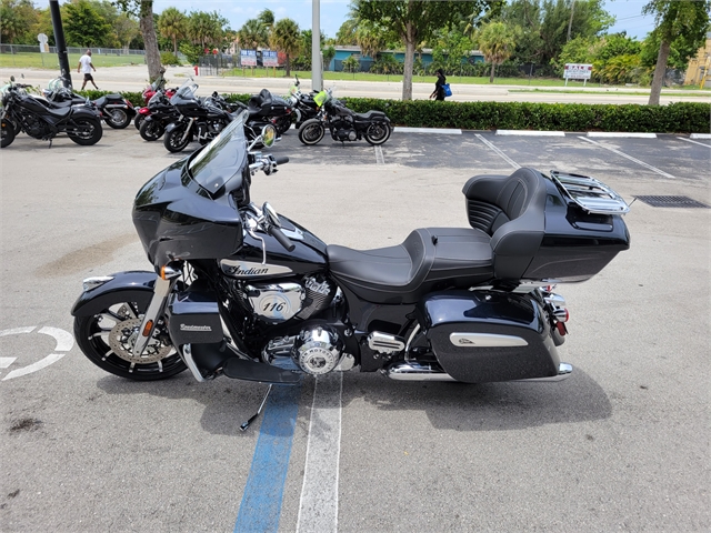 2021 Indian Roadmaster Limited at Fort Lauderdale