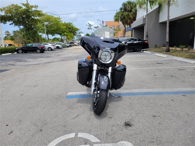 2021 Indian Roadmaster Limited at Fort Lauderdale