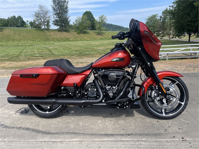 2024 Harley-Davidson Street Glide Base at Harley-Davidson of Asheville