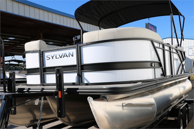 2024 Sylvan Mirage X1 at Jerry Whittle Boats