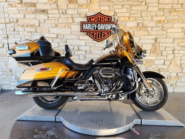 2015 Harley-Davidson Electra Glide CVO Limited at Harley-Davidson of Waco