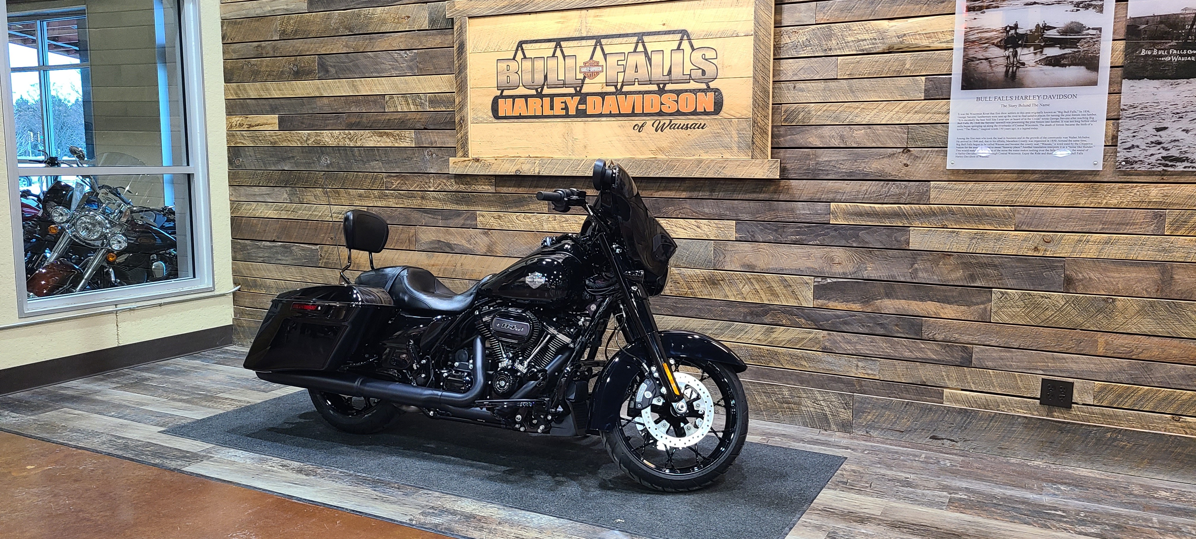 2021 Harley-Davidson Grand American Touring Street Glide Special at Bull Falls Harley-Davidson