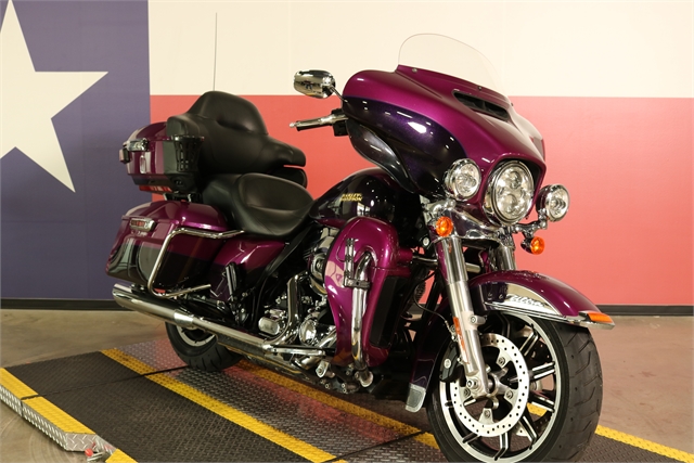 2016 Harley-Davidson Electra Glide Ultra Classic Low at Texas Harley