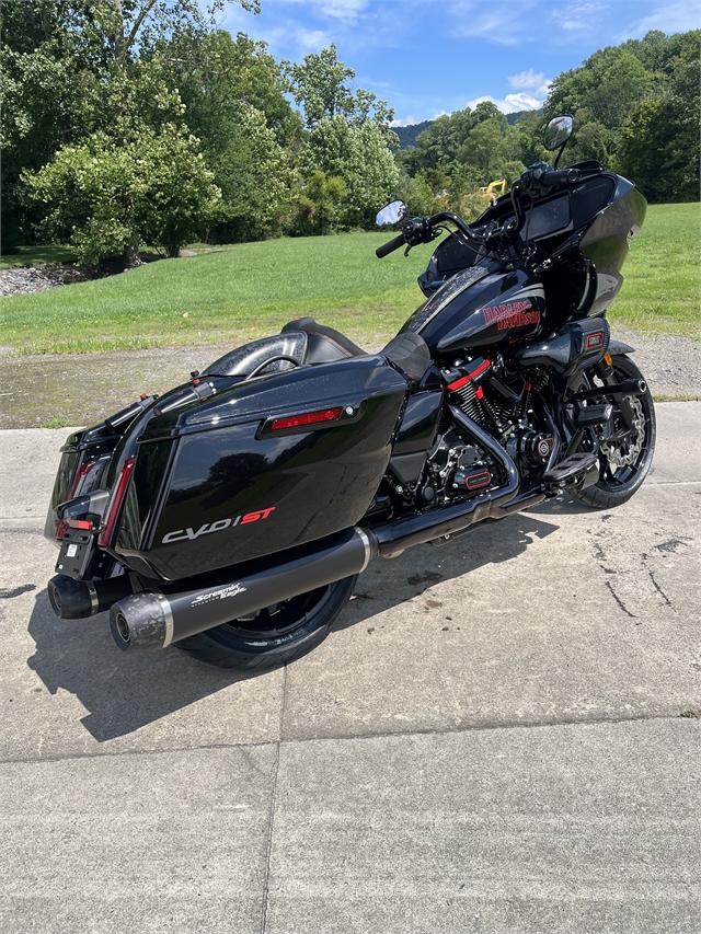 2024 Harley-Davidson Road Glide CVO ST at Harley-Davidson of Asheville