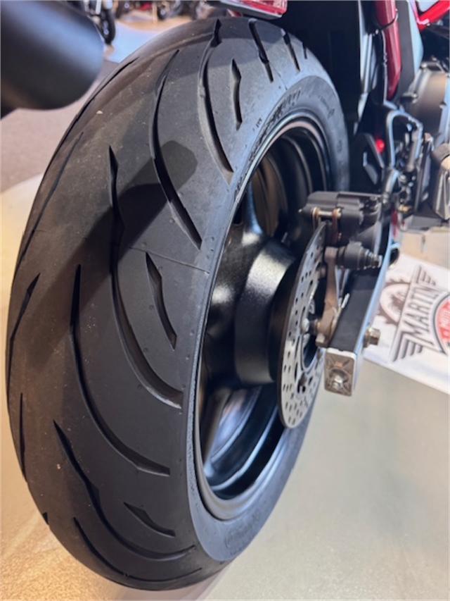 2016 Yamaha FZ 6R at Martin Moto