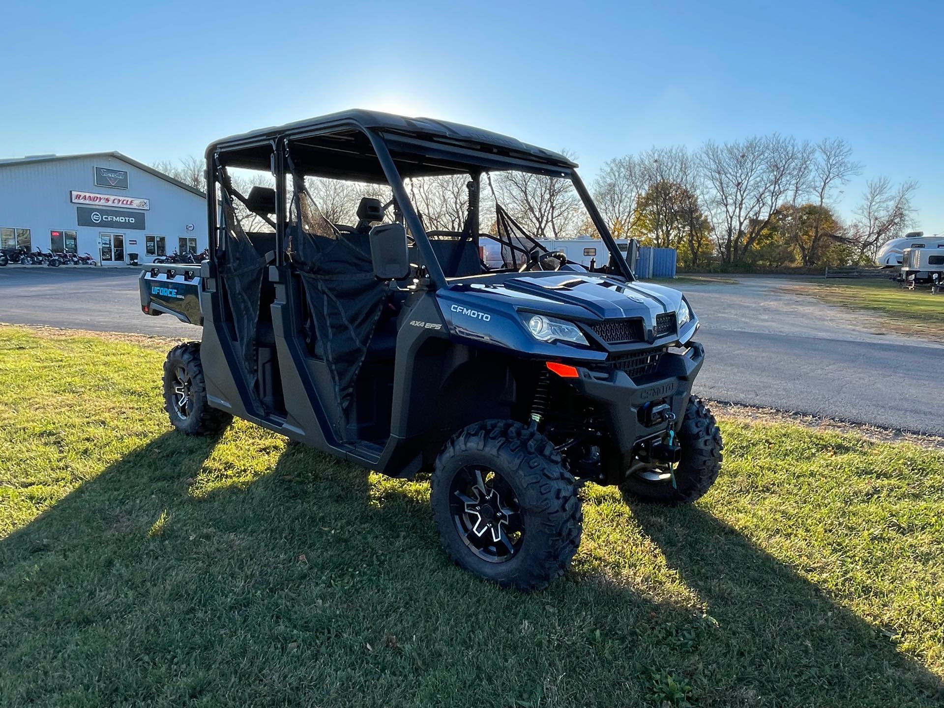 2025 CFMOTO UFORCE 1000 XL at Randy's Cycle