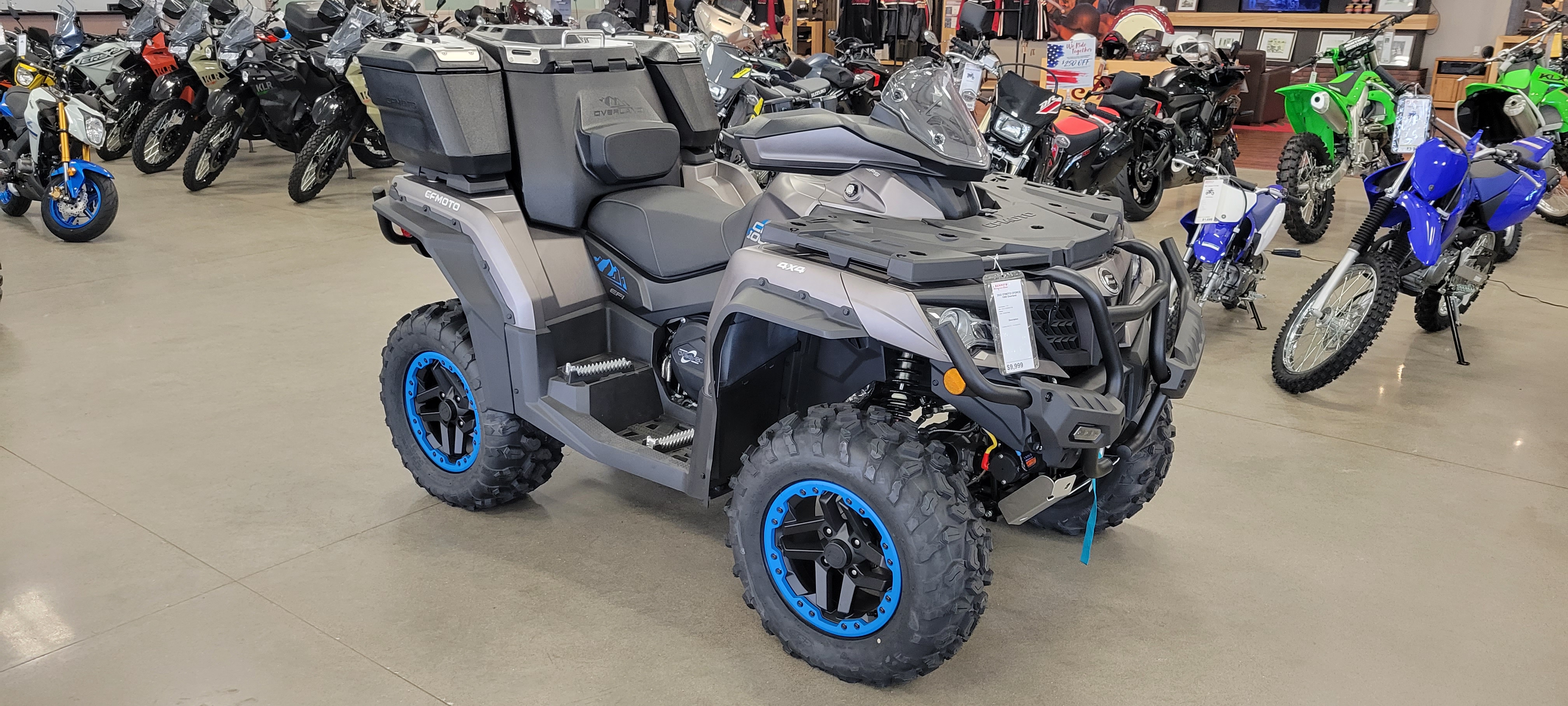 2022 CFMOTO CFORCE 1000 Overland at Brenny's Motorcycle Clinic, Bettendorf, IA 52722