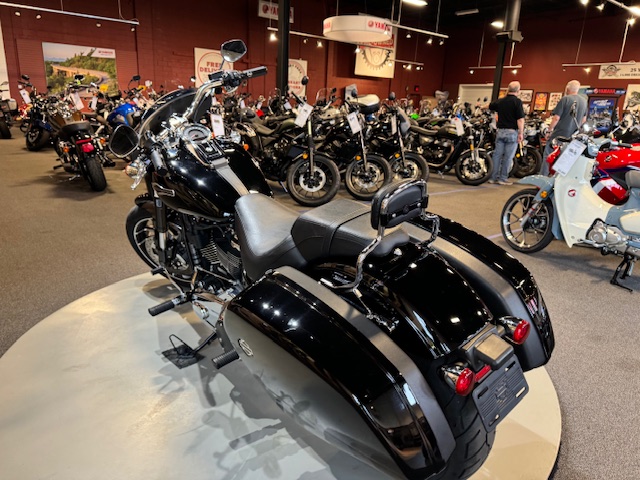 2019 Harley-Davidson Softail Sport Glide at Martin Moto