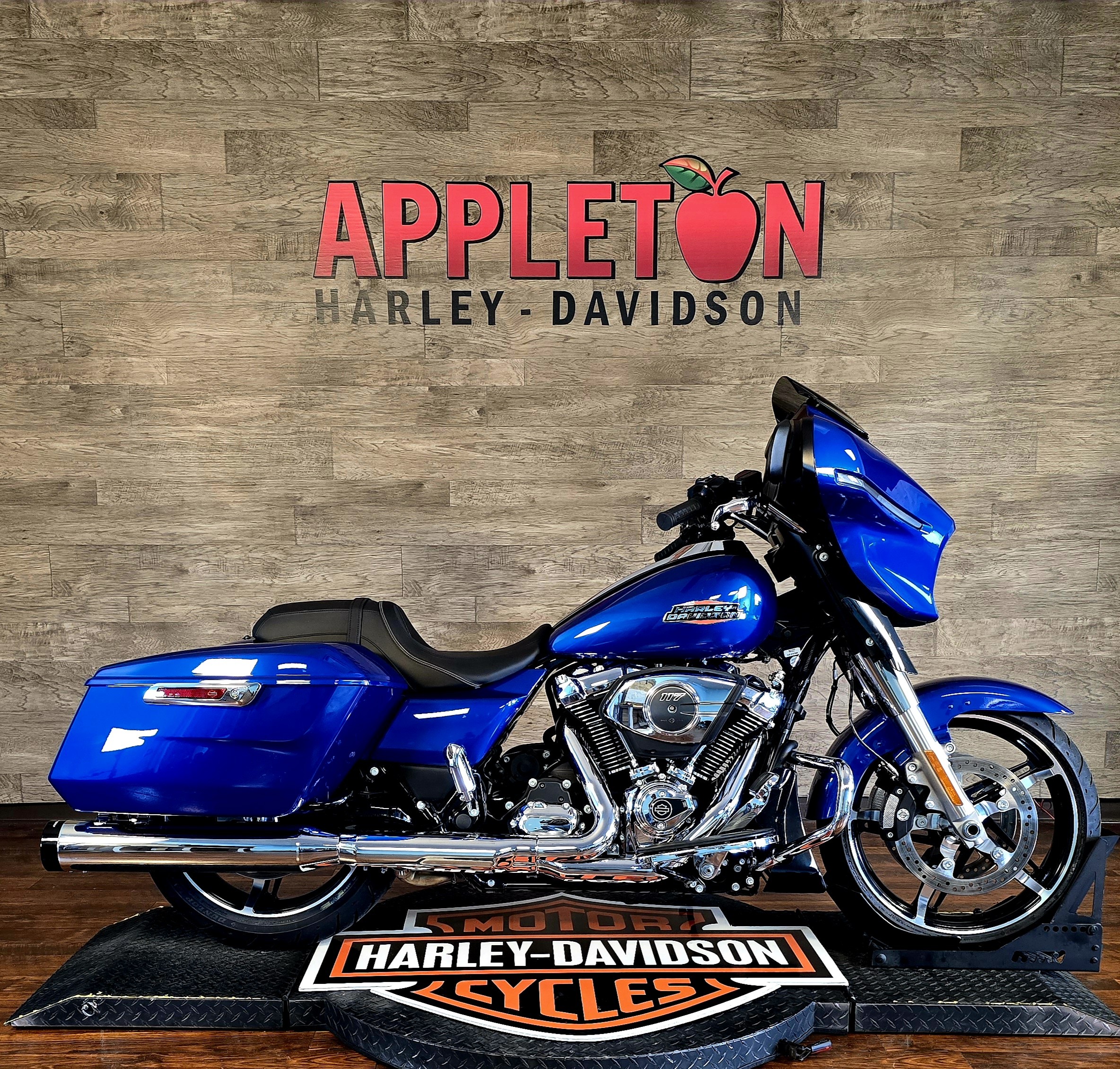 2024 Harley-Davidson Street Glide Base at Appleton Harley-Davidson