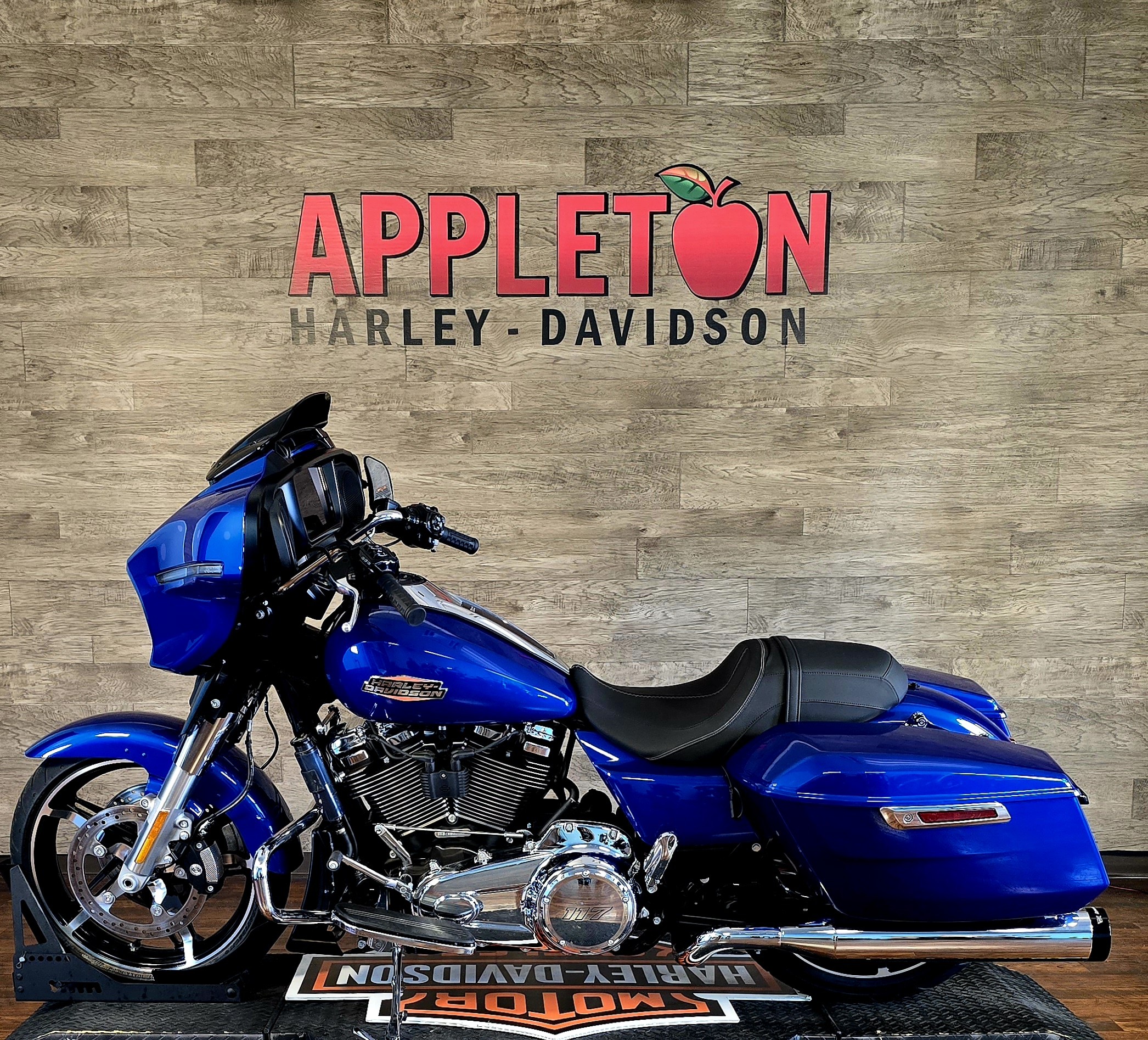 2024 Harley-Davidson Street Glide Base at Appleton Harley-Davidson