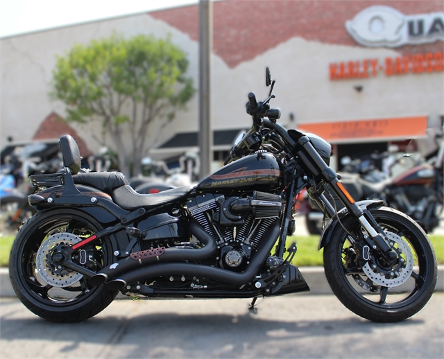 2016 Harley-Davidson Softail CVO Pro Street Breakout at Quaid Harley-Davidson, Loma Linda, CA 92354