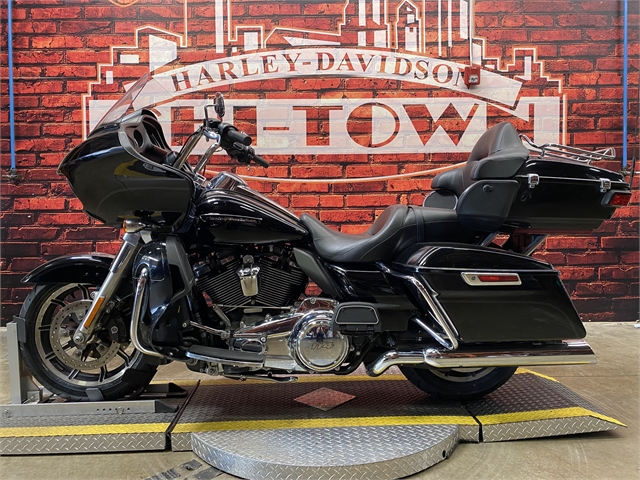 2019 Harley-Davidson Road Glide Ultra at Chi-Town Harley-Davidson
