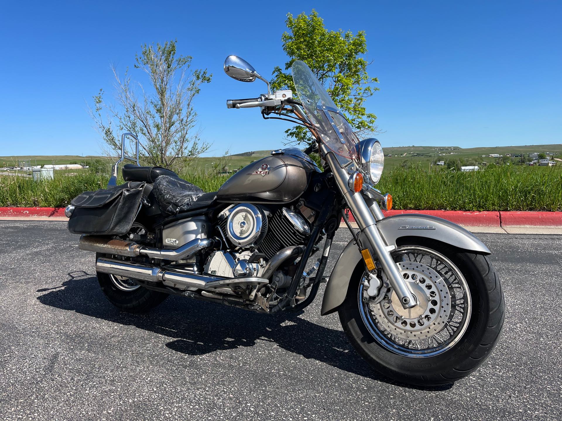 2002 Yamaha XVS1100 Classic at Mount Rushmore Motorsports