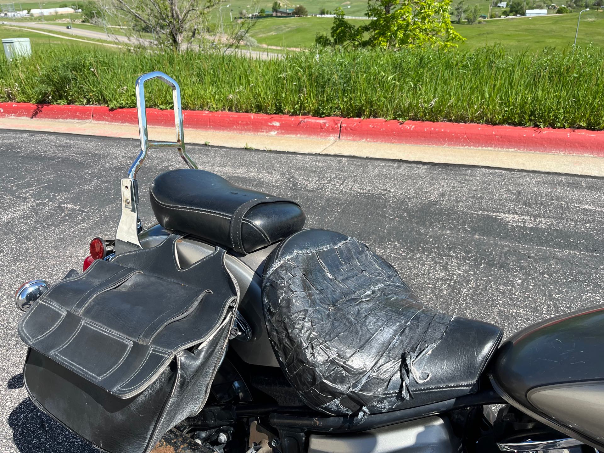 2002 Yamaha XVS1100 Classic at Mount Rushmore Motorsports