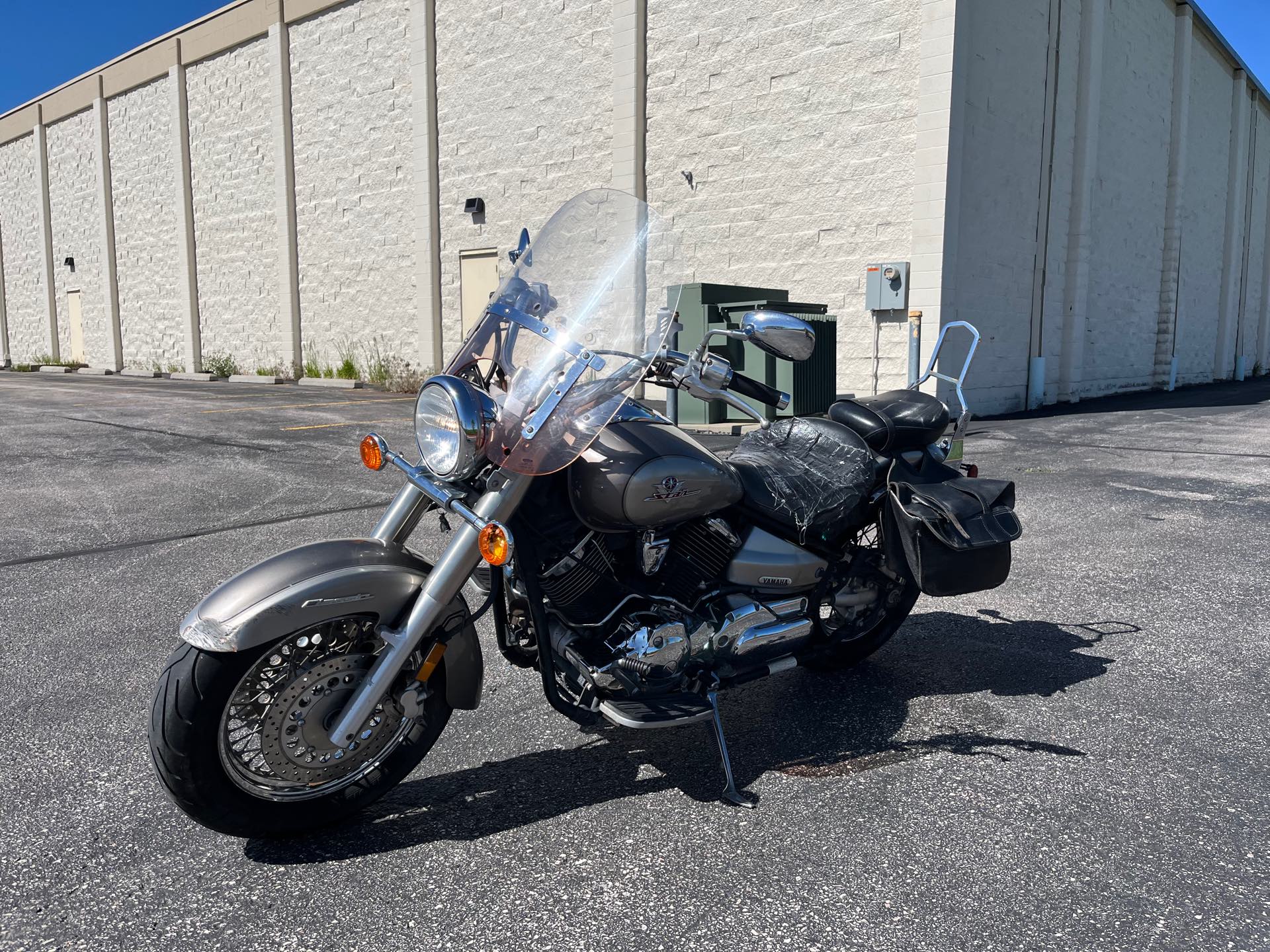 2002 Yamaha XVS1100 Classic at Mount Rushmore Motorsports