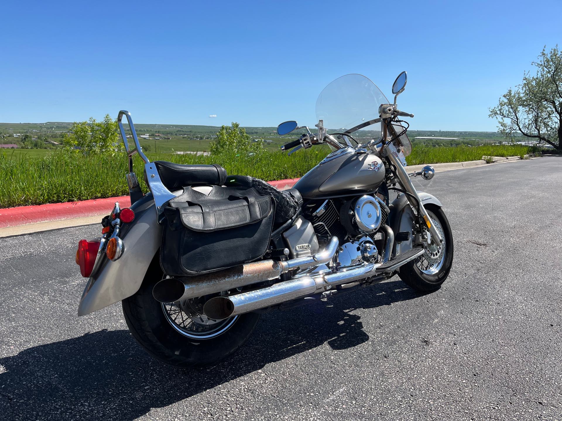 2002 Yamaha XVS1100 Classic at Mount Rushmore Motorsports