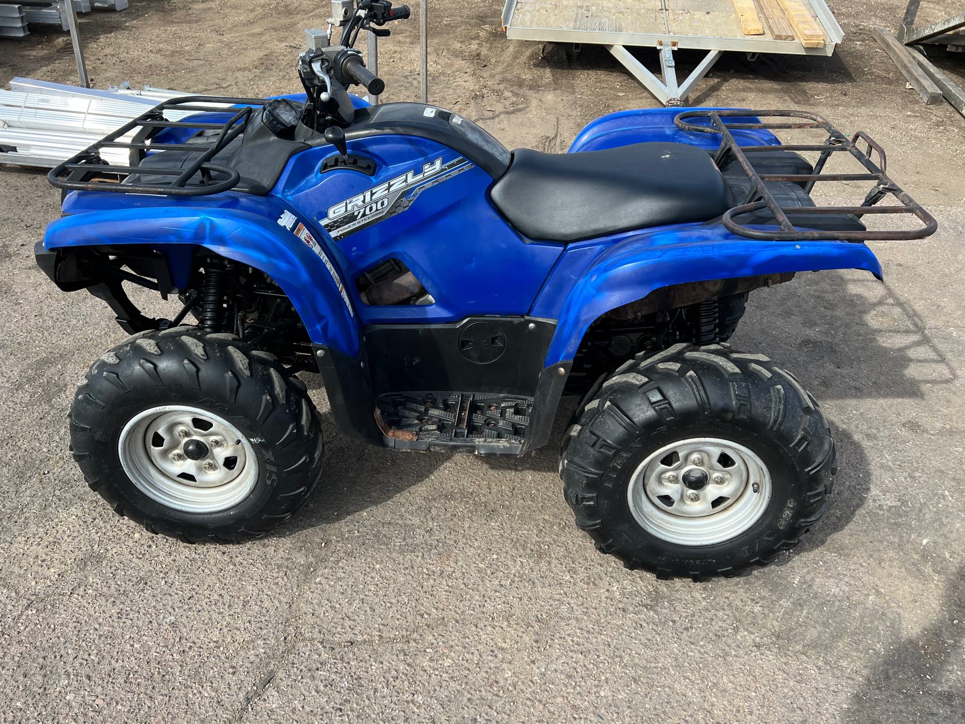 2014 Yamaha Grizzly 700 FI Auto 4x4 EPS at Interlakes Sport Center