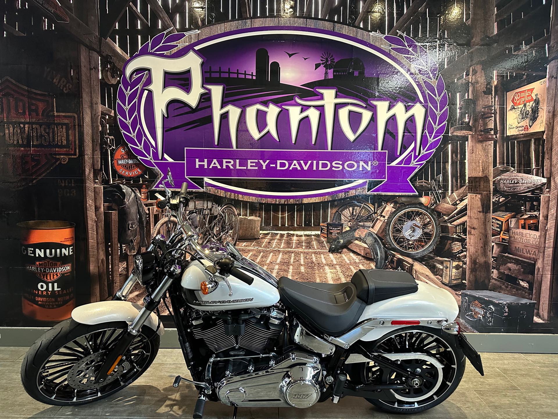 2024 Harley-Davidson Softail Breakout at Phantom Harley-Davidson