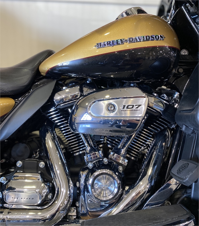 2017 Harley-Davidson Electra Glide Ultra Limited at Gasoline Alley Harley-Davidson (Red Deer)
