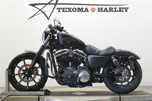 2017 Harley-Davidson Sportster Iron 883 at Texoma Harley-Davidson