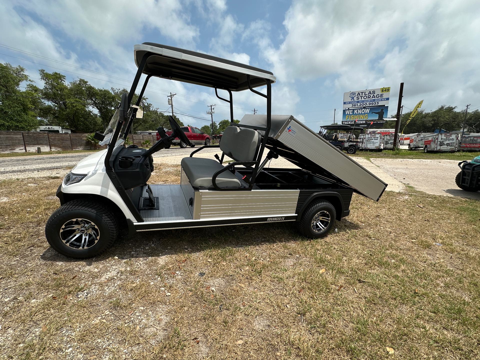 2024 Advanced EV FXA at Clements Carts