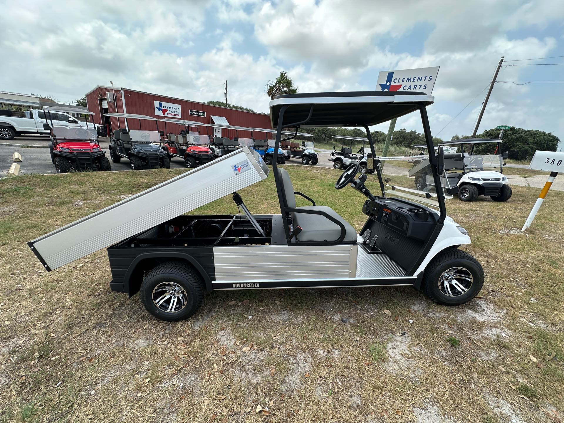 2024 Advanced EV FXA at Clements Carts