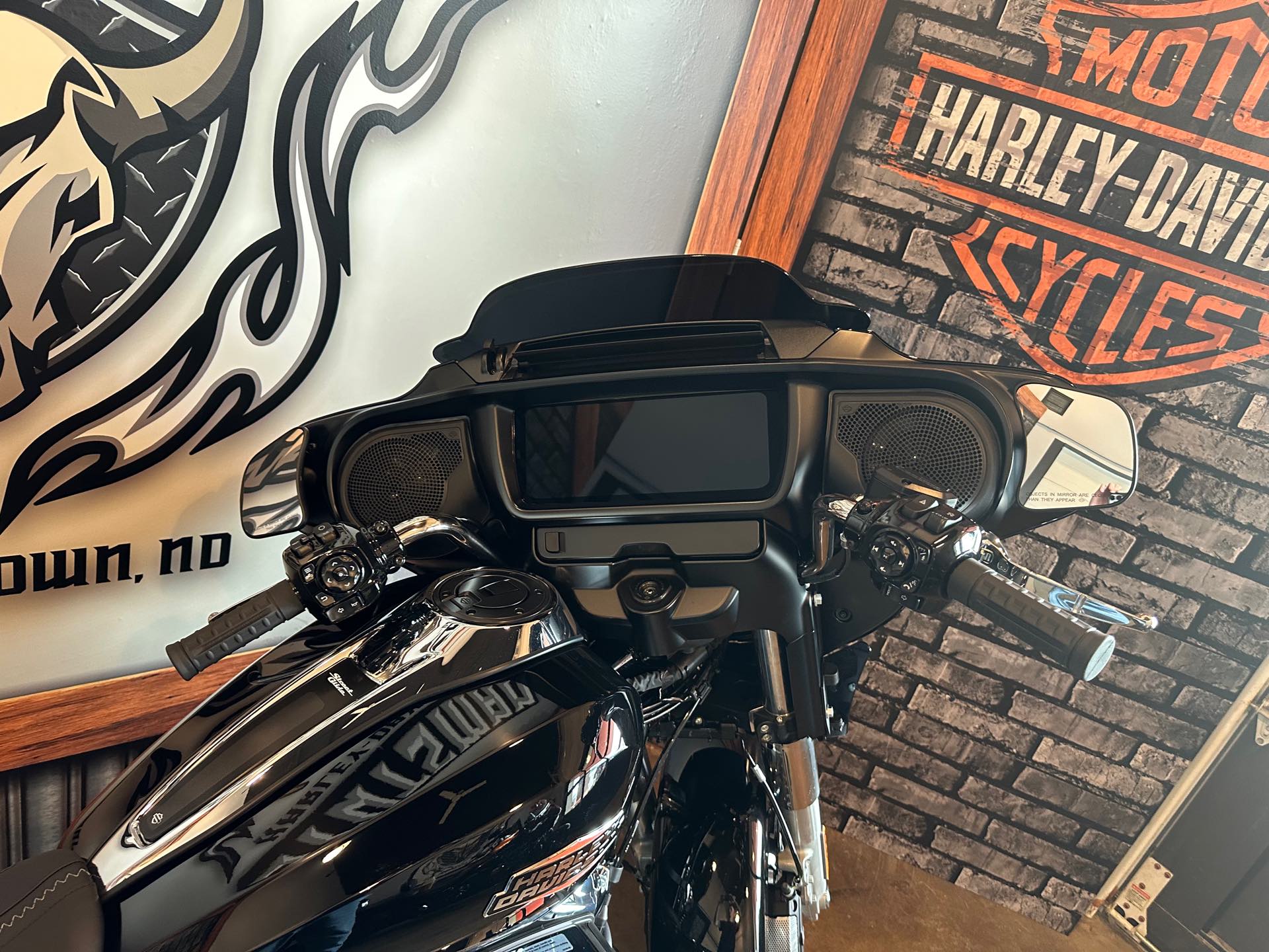 2024 Harley-Davidson Street Glide Base at Stutsman Harley-Davidson