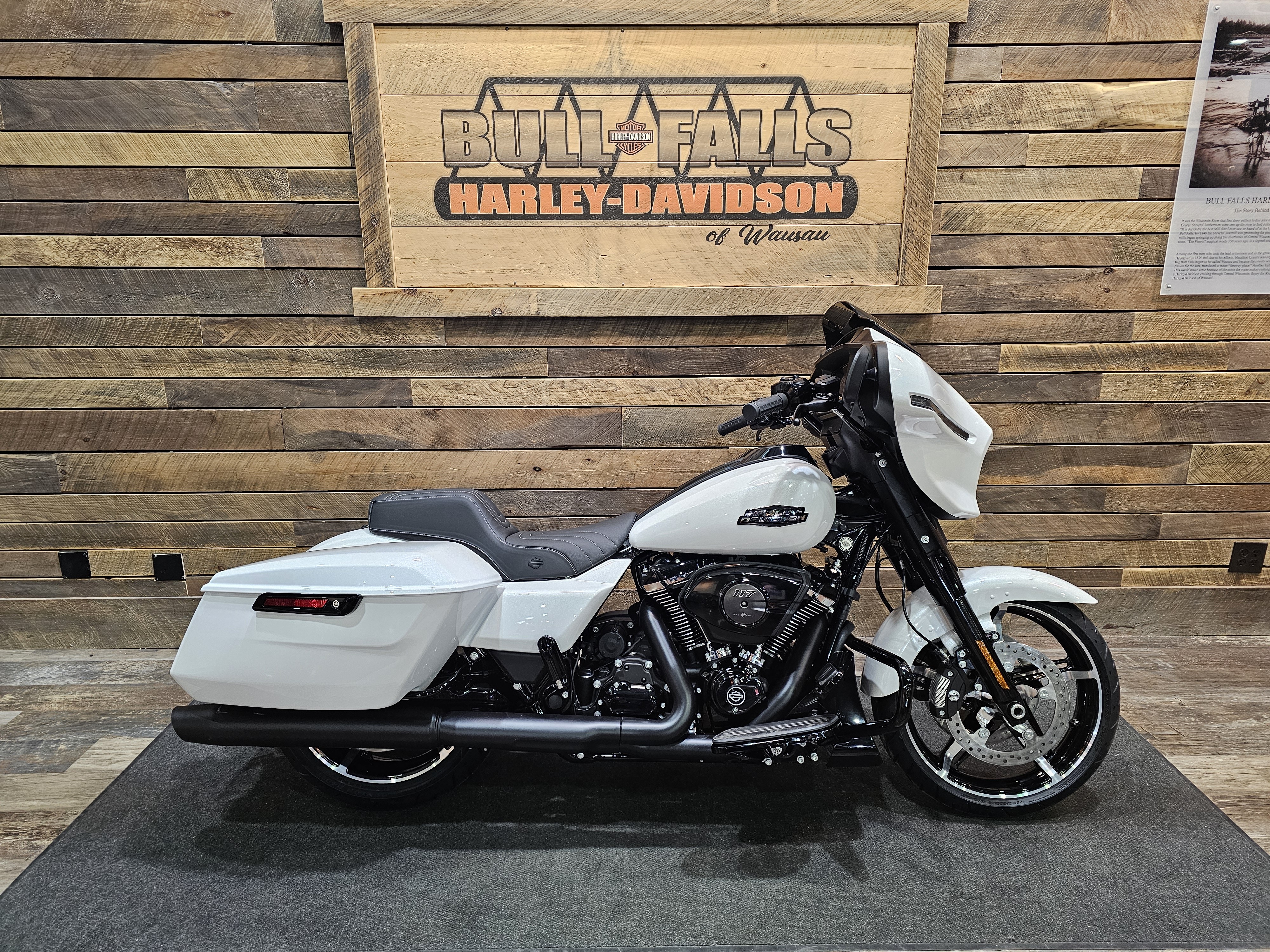 2024 Harley-Davidson Street Glide Base at Bull Falls Harley-Davidson