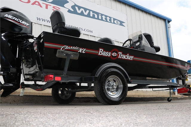 2021 Tracker Classic XL at Jerry Whittle Boats