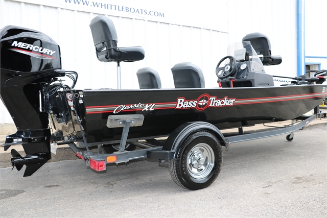 2021 Tracker Classic XL at Jerry Whittle Boats