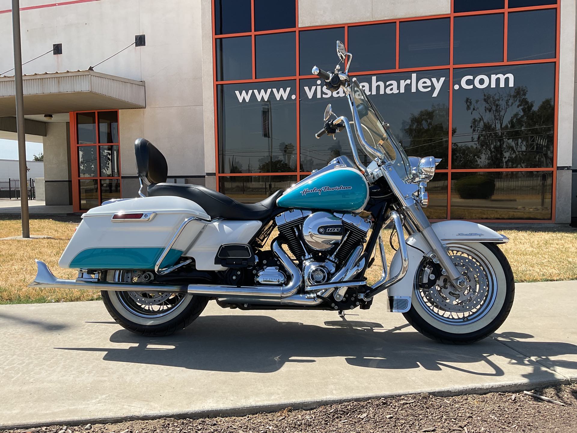 2016 Harley-Davidson FLHR103 at Visalia Harley-Davidson