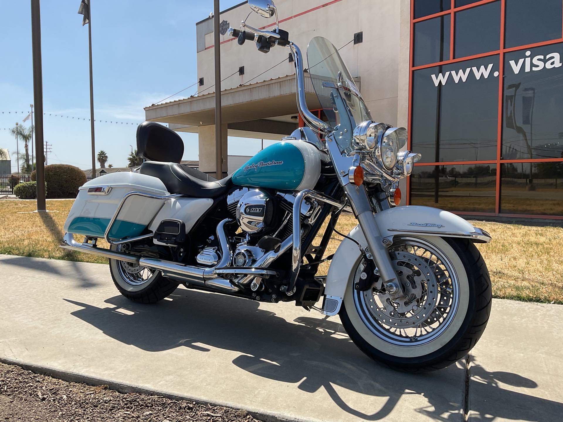 2016 Harley-Davidson FLHR103 at Visalia Harley-Davidson