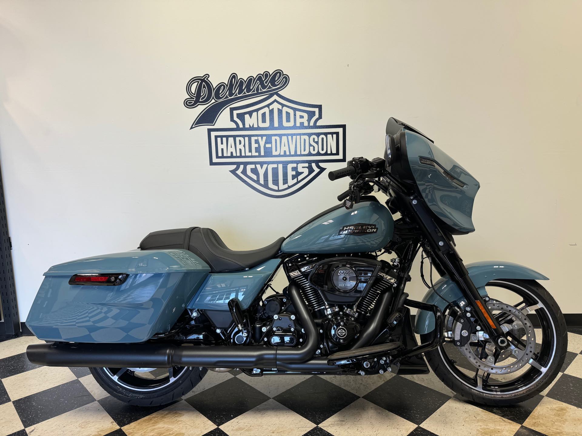 2024 Harley-Davidson Street Glide Base at Deluxe Harley Davidson