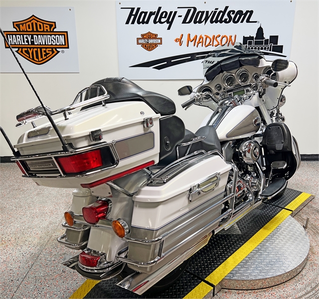 2009 Harley-Davidson Electra Glide Ultra Classic at Harley-Davidson of Madison